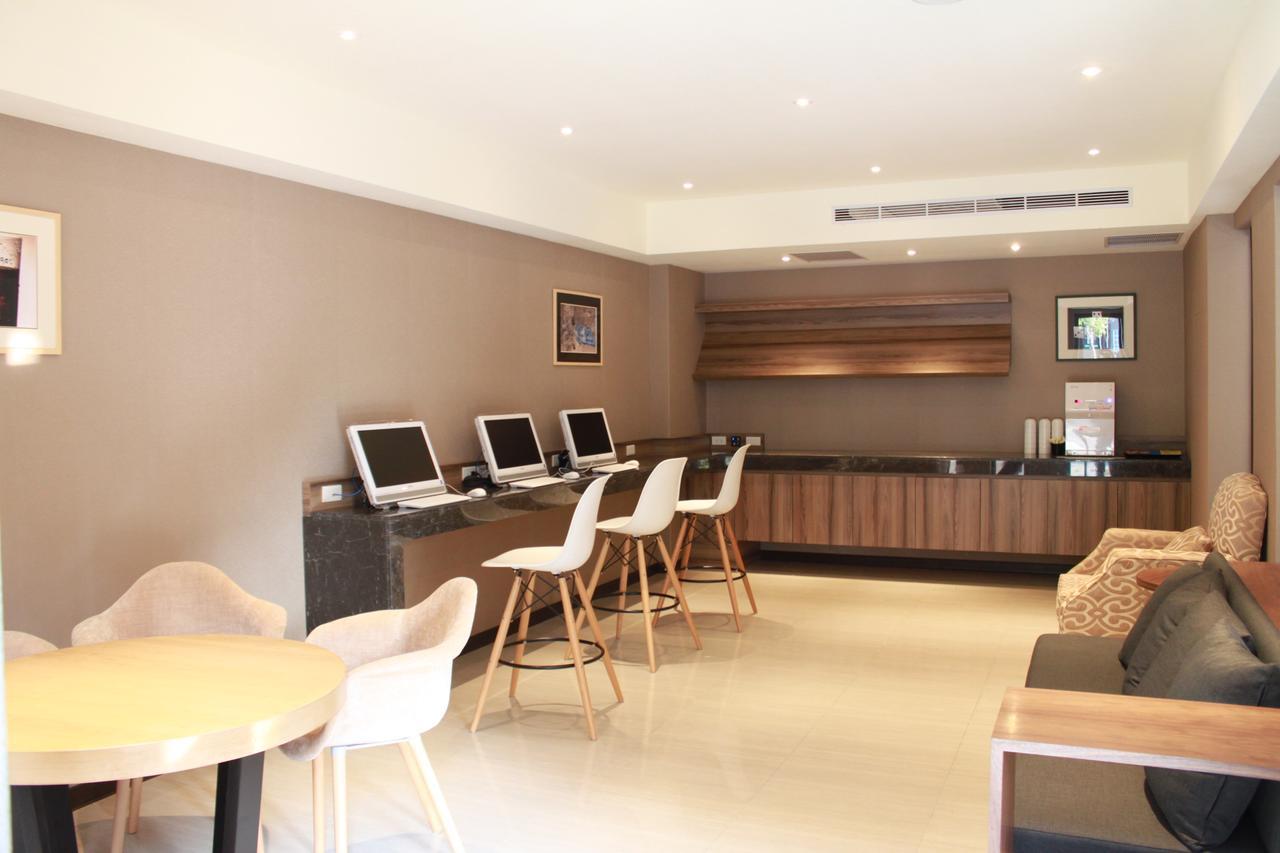 Verygood Business Hotel Huatan Ngoại thất bức ảnh