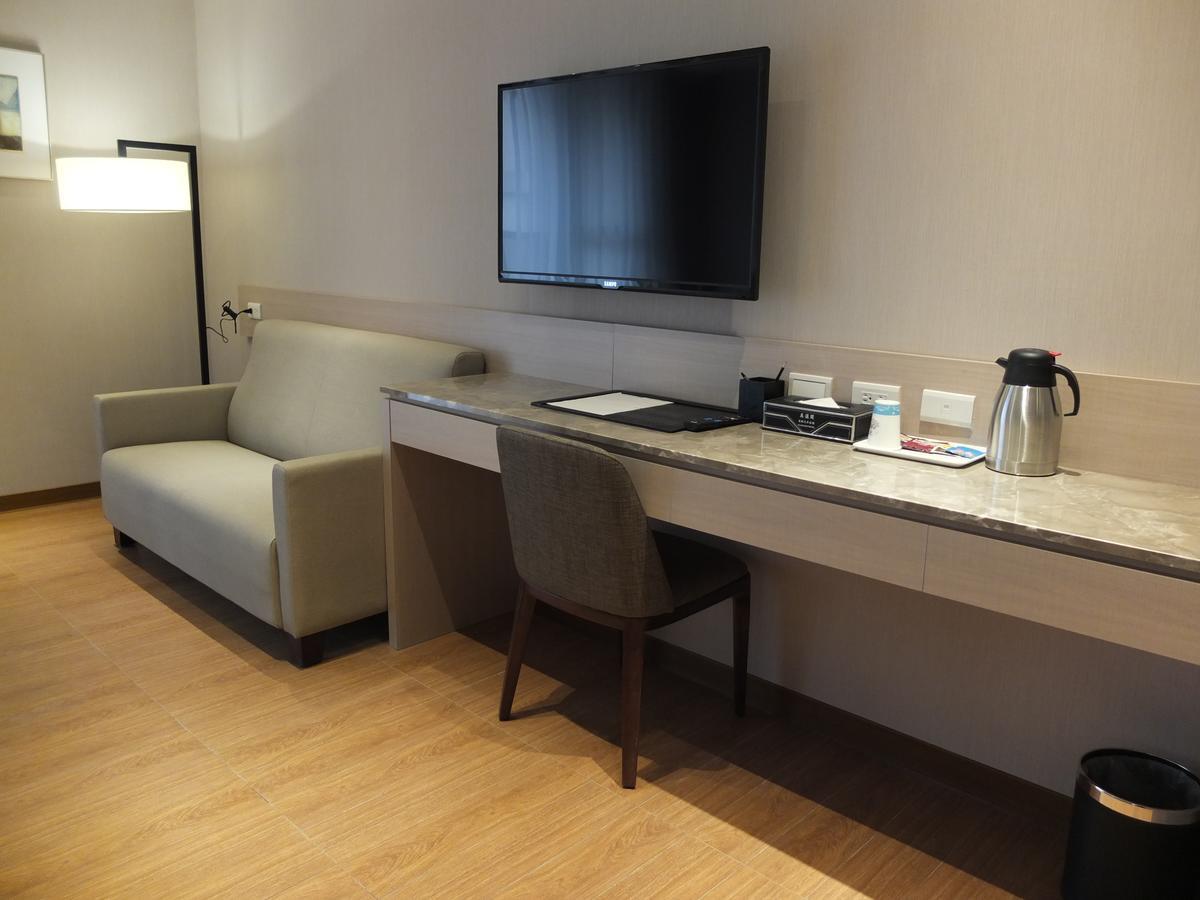 Verygood Business Hotel Huatan Ngoại thất bức ảnh
