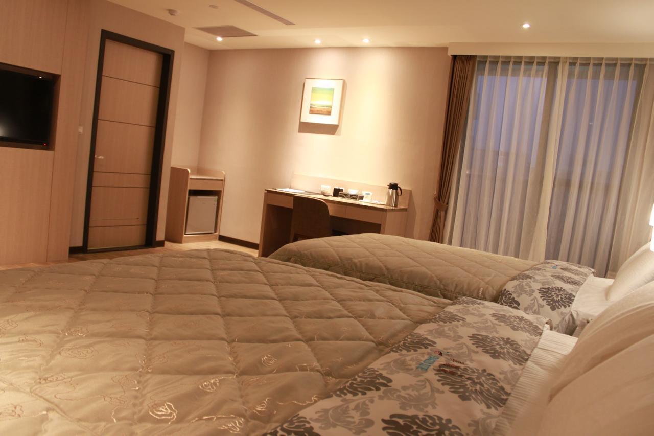 Verygood Business Hotel Huatan Ngoại thất bức ảnh